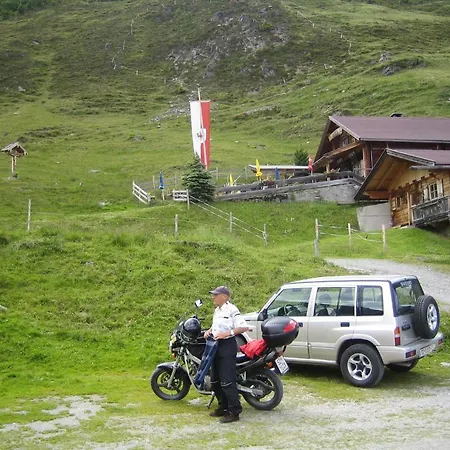 Tirol-Haus Irma * Fuegen