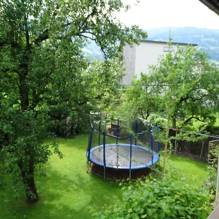 Tirol-Haus Irma Bed & Breakfast Fuegen